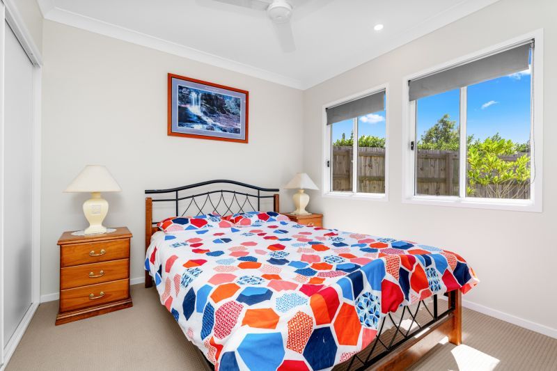 Two bedroom Home + Study - No Back Neighbours!