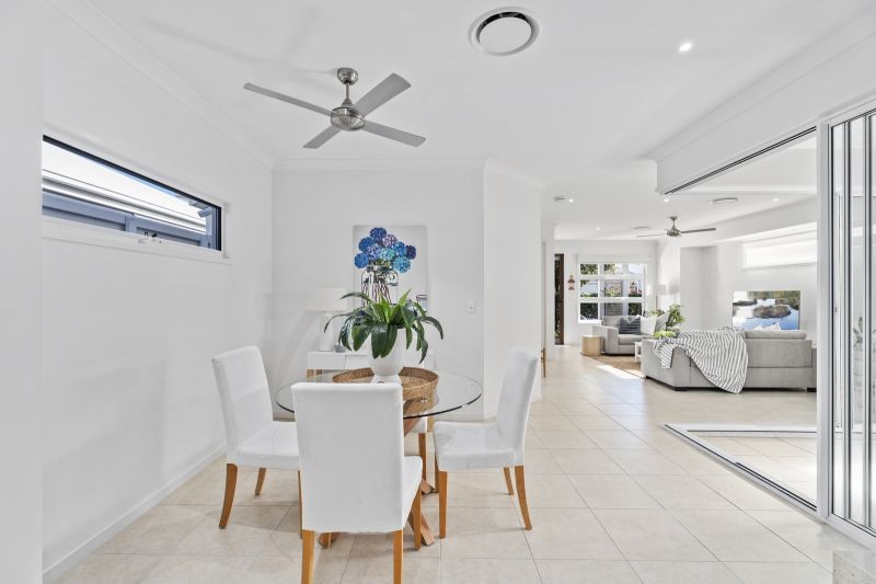 Bright, Spacious Home with Alfresco Living