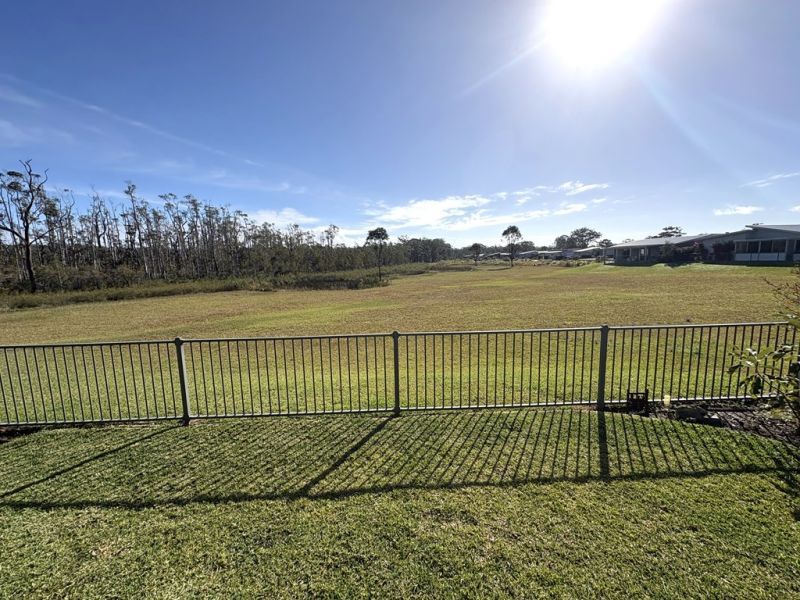 Great Block backing onto bushland reserve