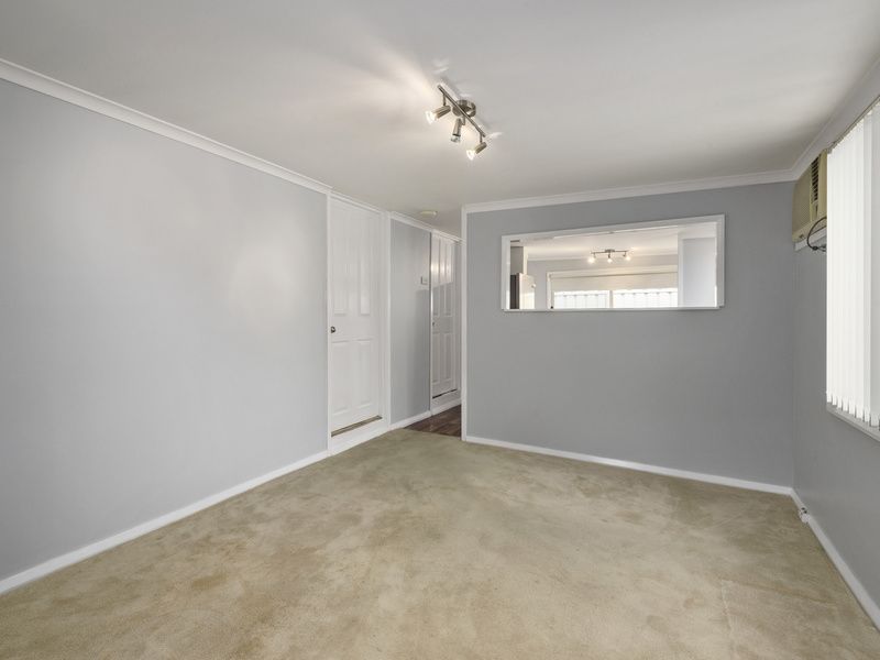 Just what you are looking for – ready to move in!