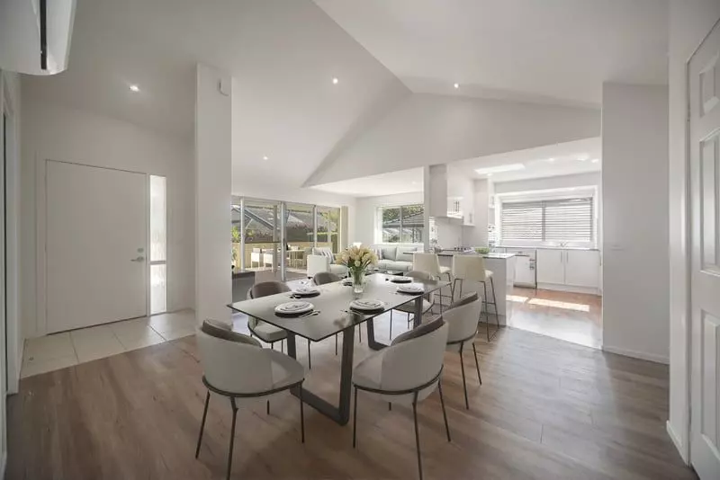 Light and Bright Villa with Stylish Finishes and Courtyard