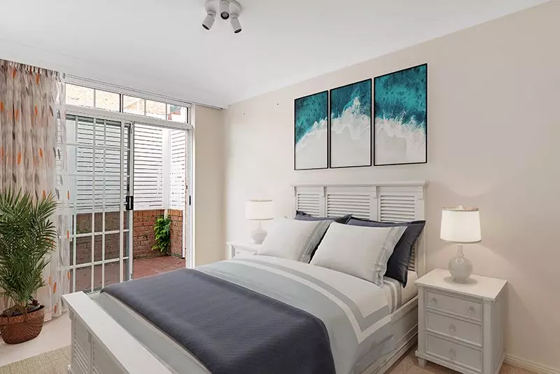 Immaculately maintained 3 bedroom unit with modern look overlooking stunning gardens