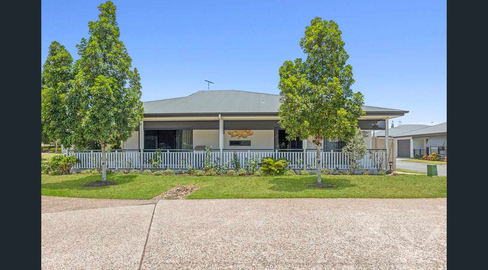 Vantage Eagleby Pines' Most Iconic Home is for Sale! RV Parking too!