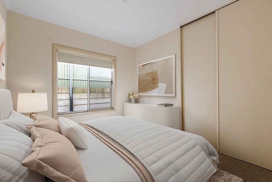 Three Bedroom, Two Living Areas - Close to Main Street - Vin Rice Village