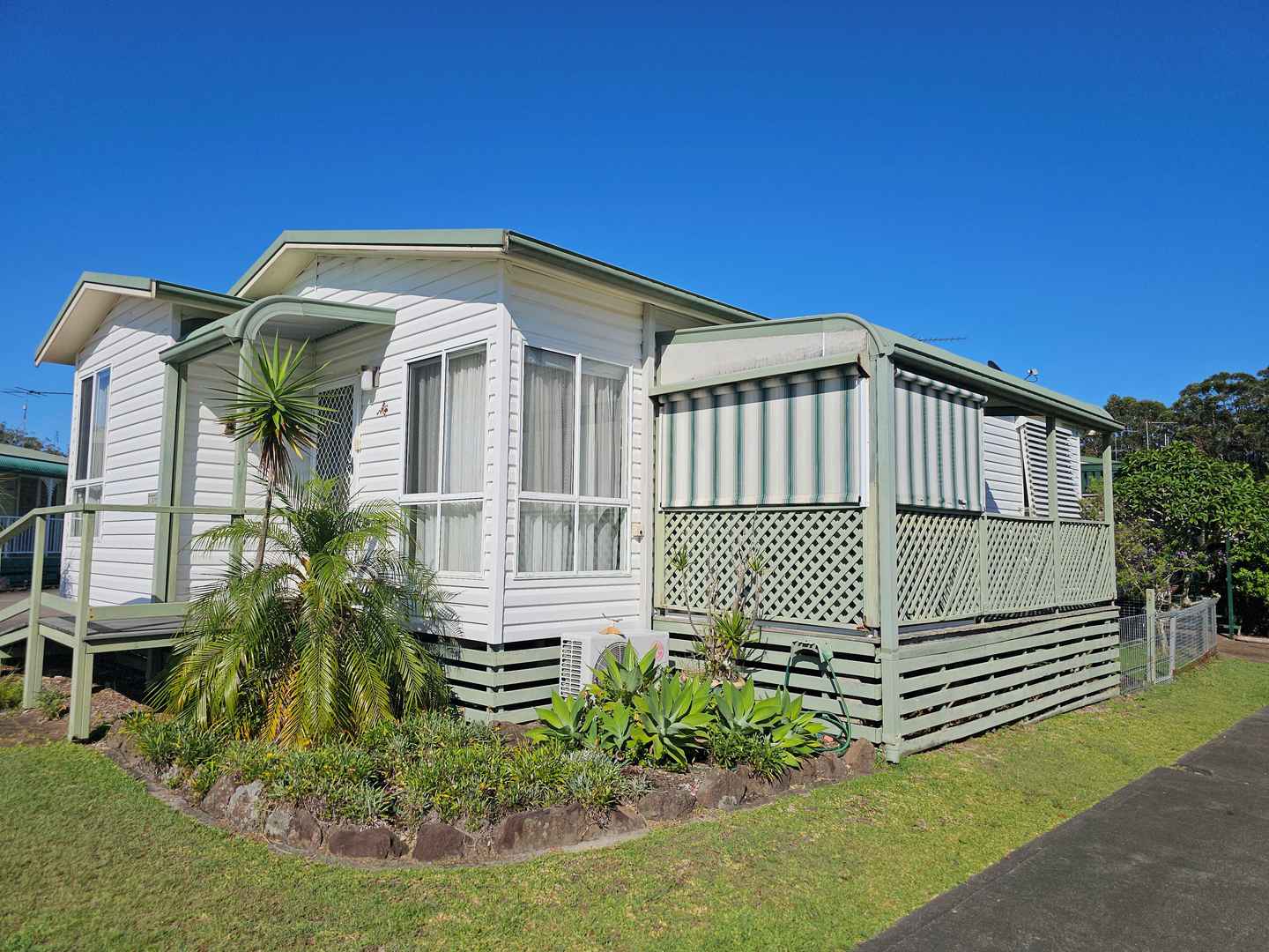 No Work Required – A Charming Home on a Corner Allotment is Move-In Ready!