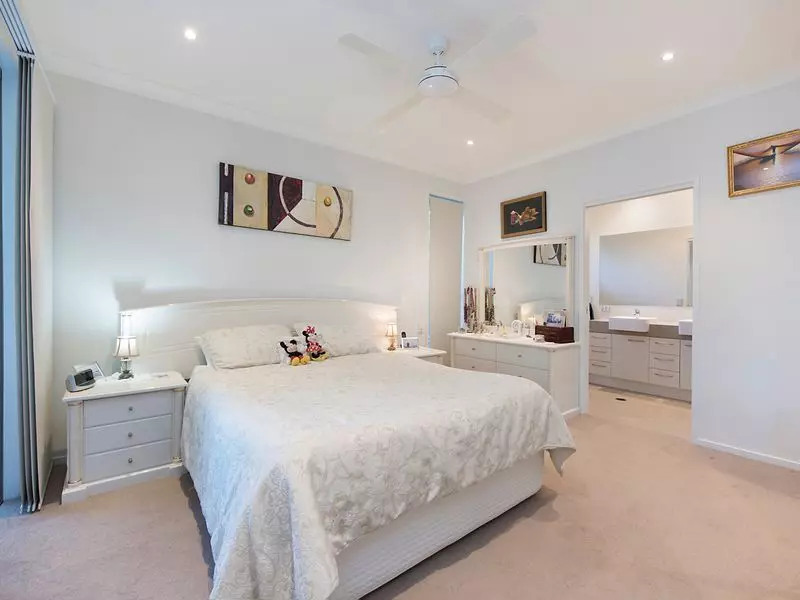 This Marengo home in an Award Winning Lifestyle Village ticks all the boxes.