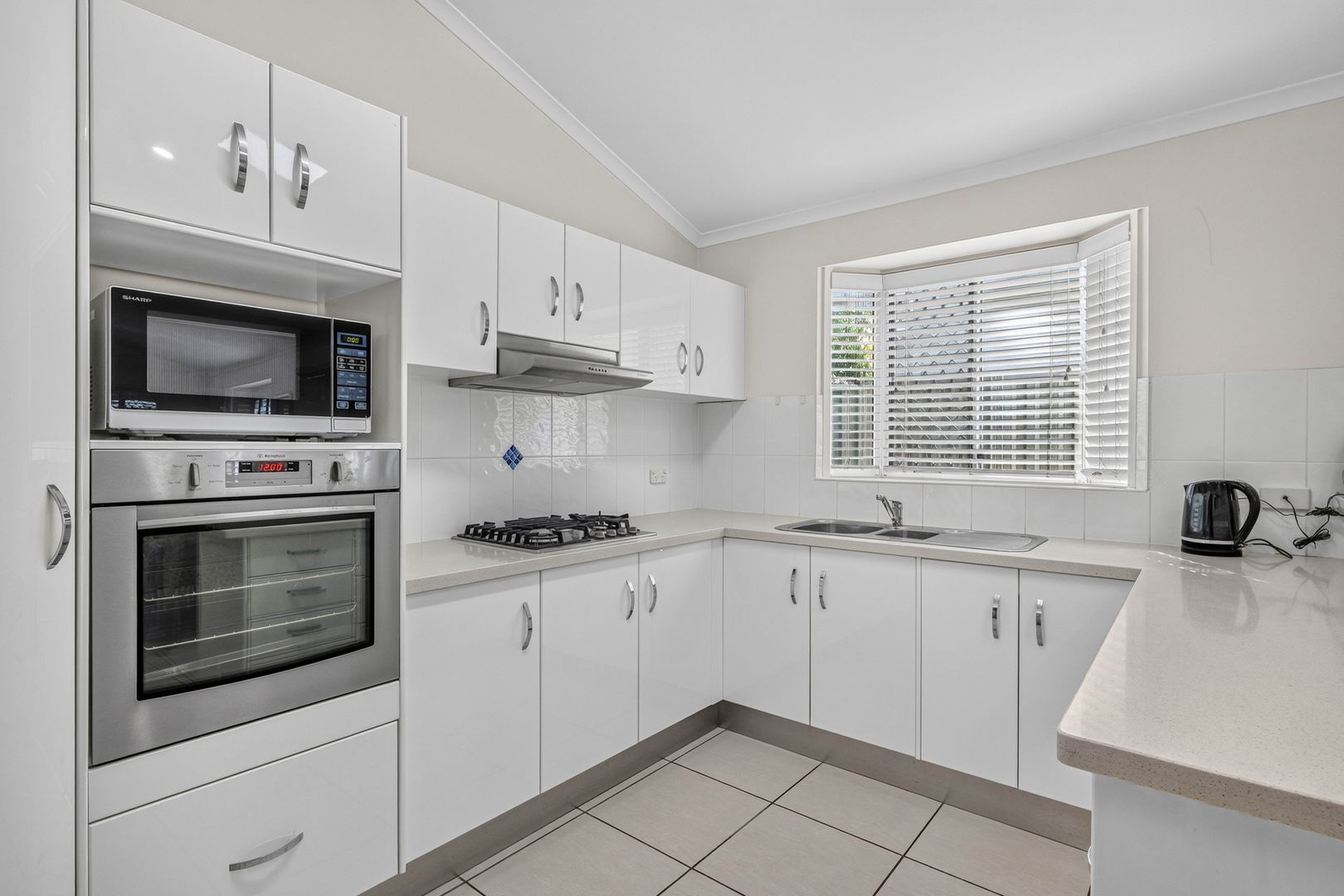 Home 159 Palm Lake Resort Carindale