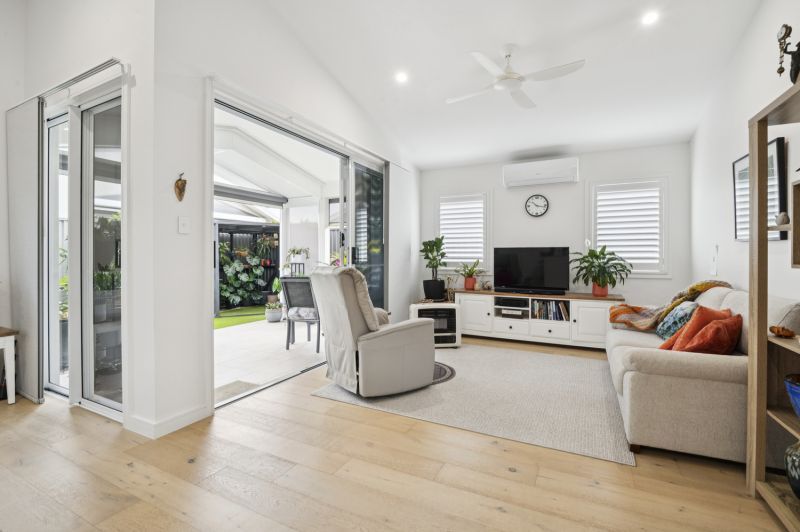 Private, Peaceful & Perfectly Positioned in Plantations