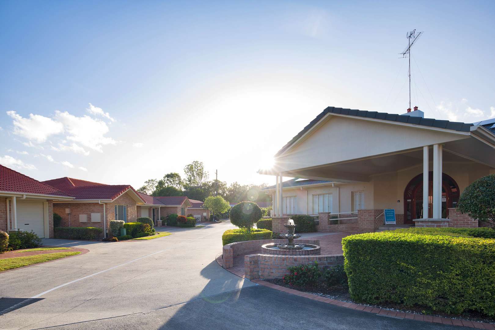 Experience a relaxed lifestyle by the bay at Cleveland Manor