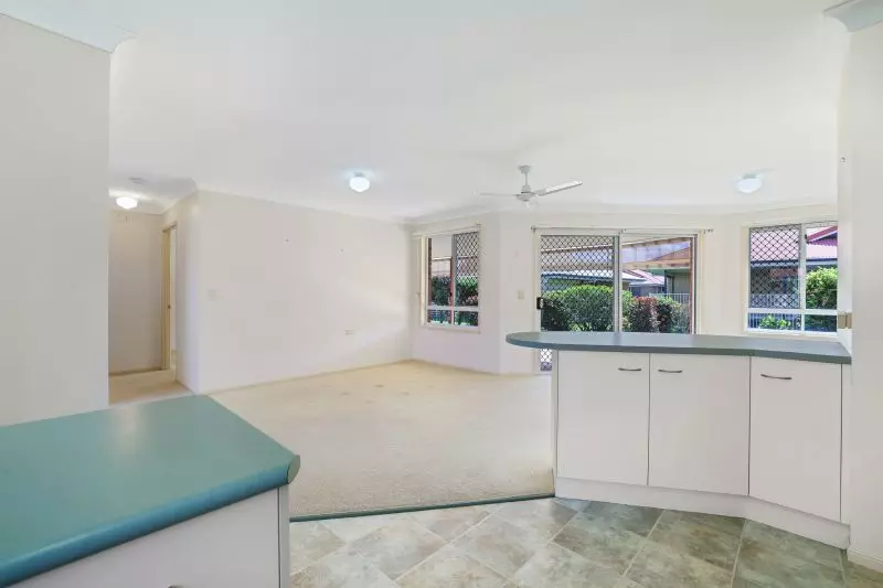 A Connected Lifestyle in a Quiet Village Pocket