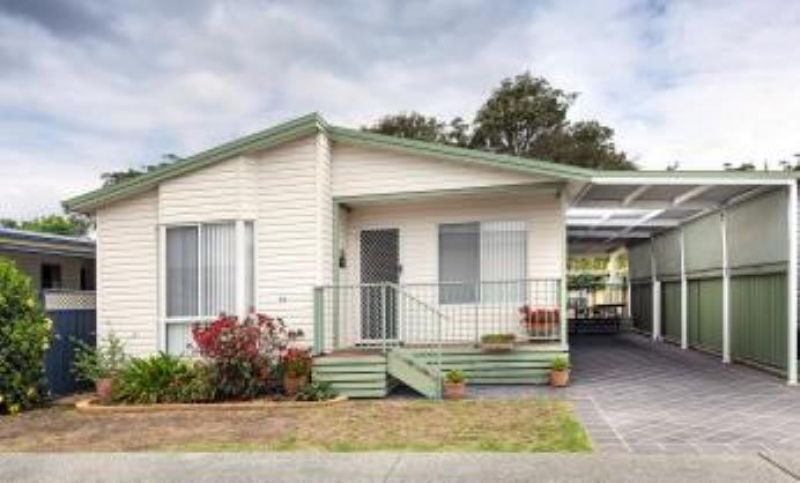 Crystal Waters Estate Site 13