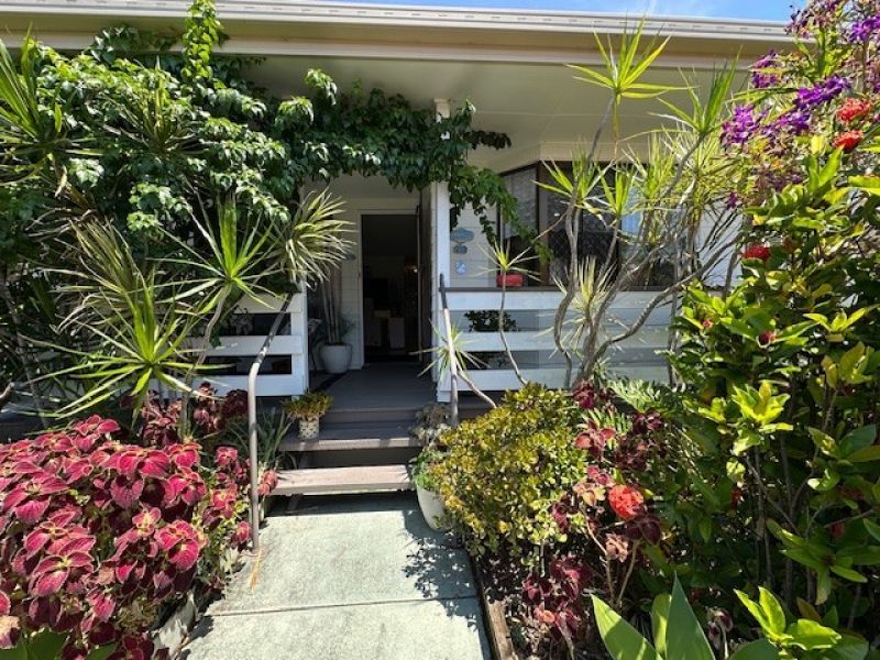 Renovated Retreat in Prime Position