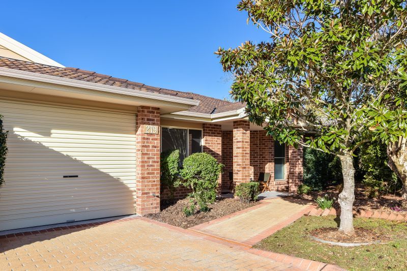 East facing Patio, perfect for the Entertainer