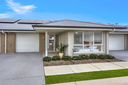 Light & bright two-bedroom villa with alfresco area