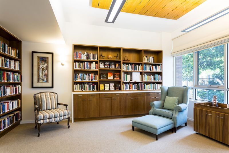 Airy top-floor apartment with stunning north-east views