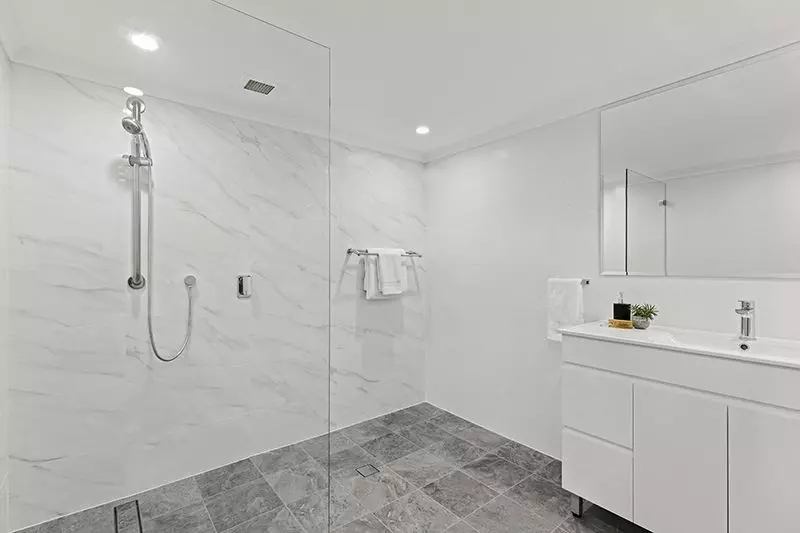 Ideally located, beautifully renovated ground floor sunny unit with large courtyard.