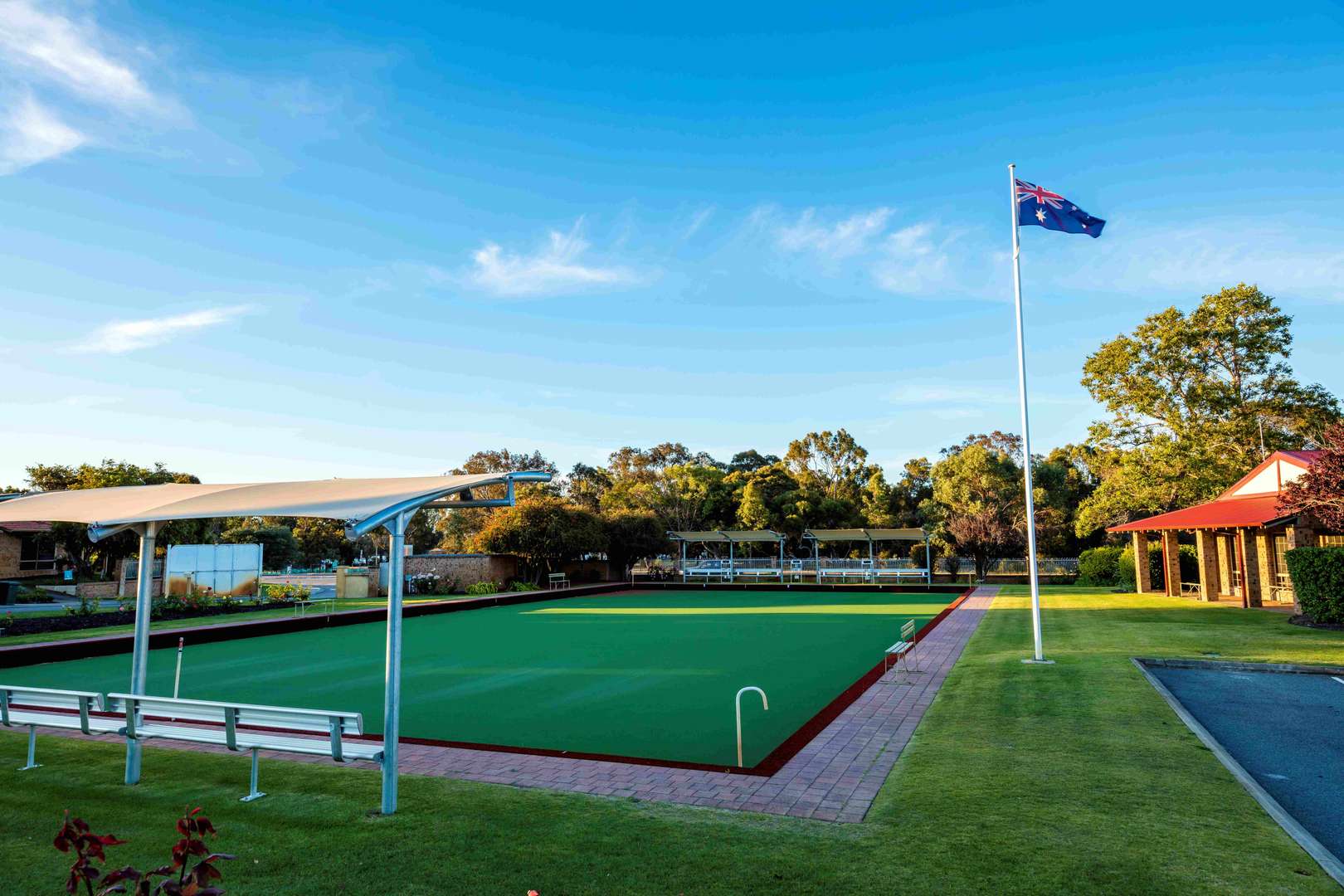 Beautiful 2-bedroom home with modern upgrades