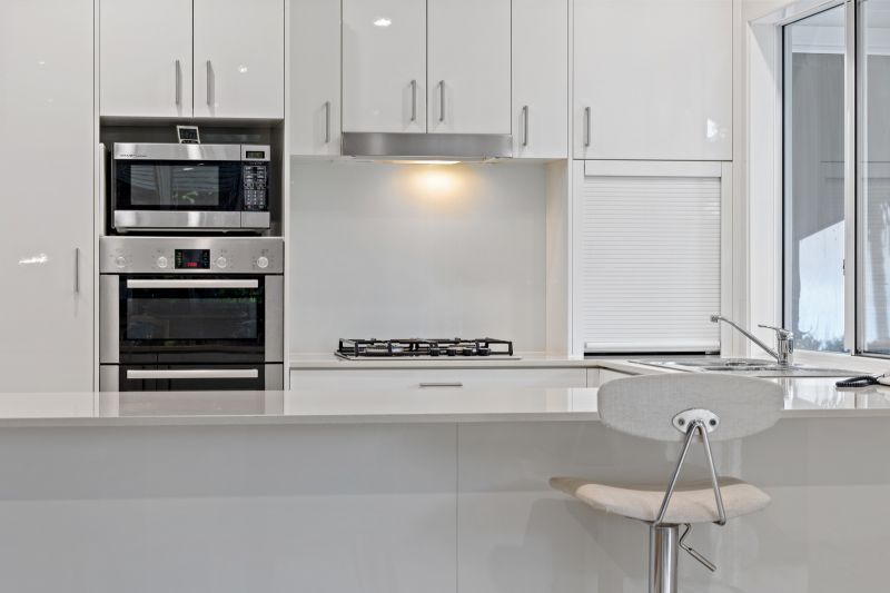 Lush Three Bedroom Corner Hideaway