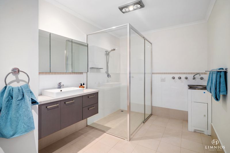 Beautifully presented 1 bedroom ground floor apartment