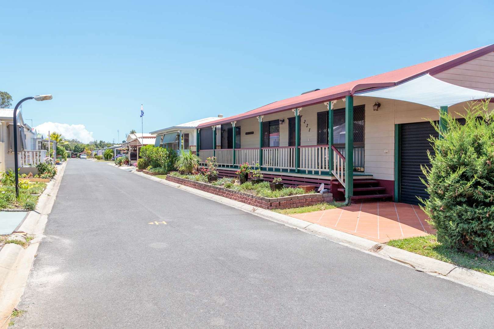 Red Gum Over 50s living Coombabah - Where neighbours become friends 