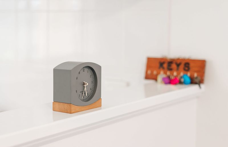 Refreshed Villa with Sunlit Patio and Open-Plan Living