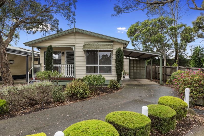 Close to Parkland – Perfect Opportunity!