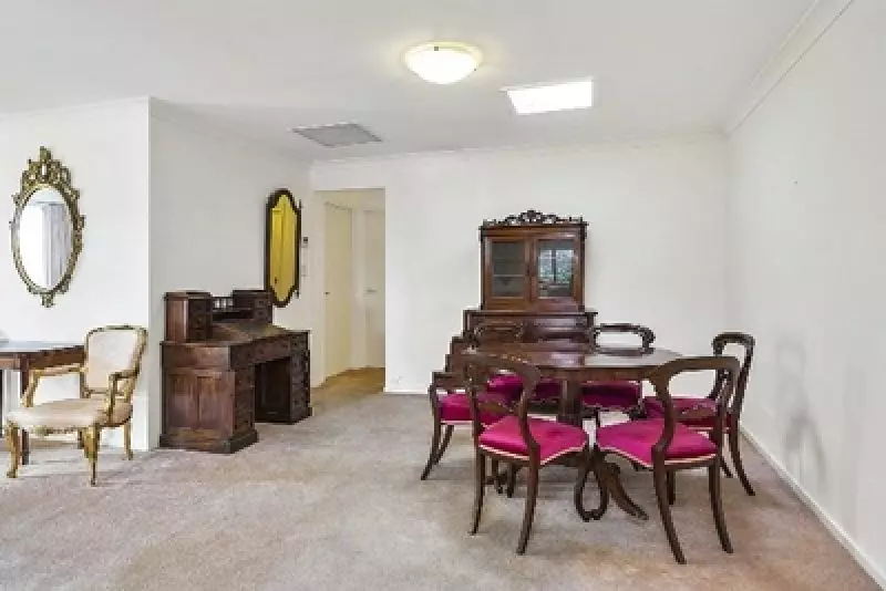 A rare opportunity to access villa style living in a serene and prestigious area of the Southern Highlands.