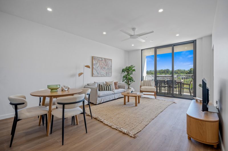 Stylish North-Facing 'Cockatoo Design' Apartment with Luxe Finishes