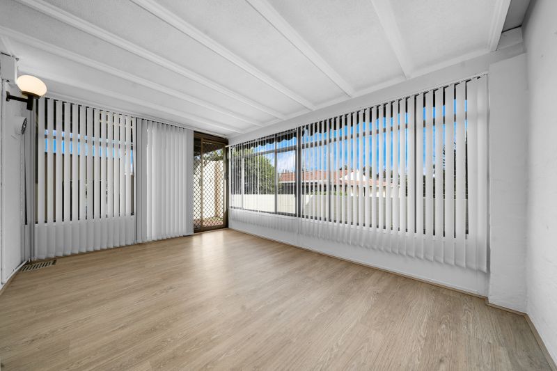 UNDER OFFER Light Filled, Well Presented Unit