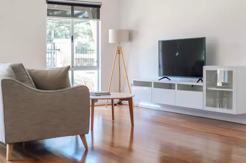 Parkside Apartment with Spacious Layout and Private Patio