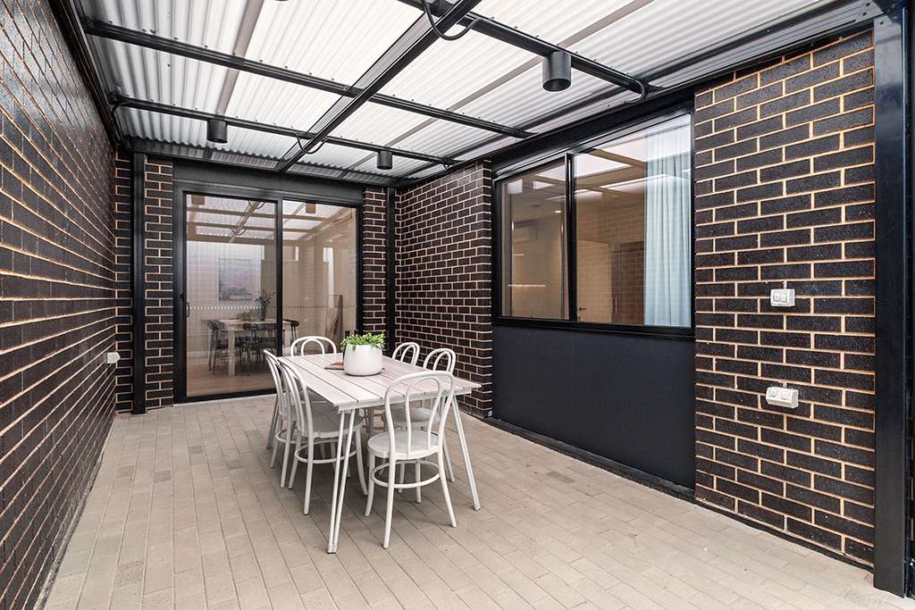 Unit 65 available now please call Andrea on 0455 448 831 to arrange an inspection 