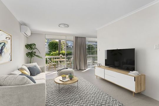 Fully refurbished apartment with chef-prepared meals and cleaning included