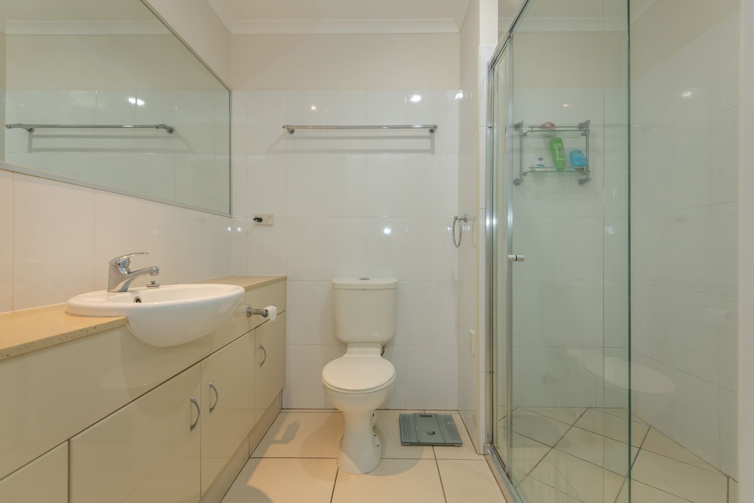 Charming Lifestyle Living