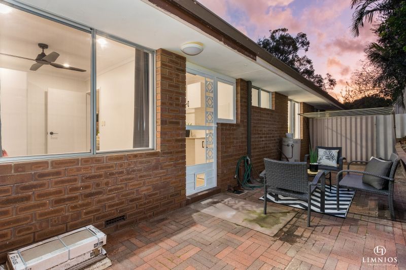 Simply Stunning and Feature Packed!