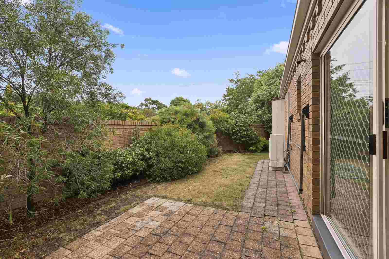 19/100 Station Street Burwood, VIC 3125