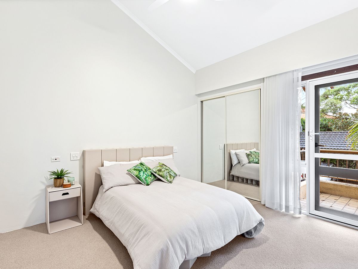 Renovated 2 Bedroom Unit with Garden Views 