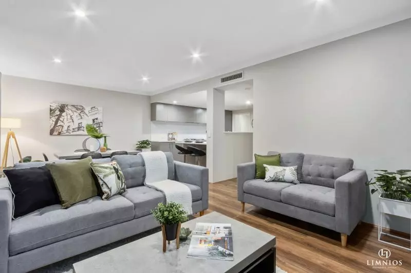 Easy Living in Princeton!