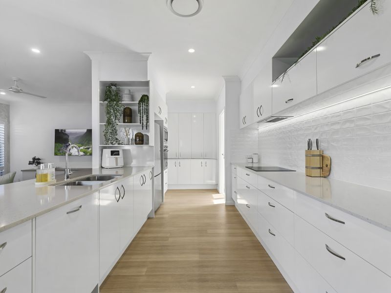 Site 36 - Established Noosa Gold (Hampton Facade)