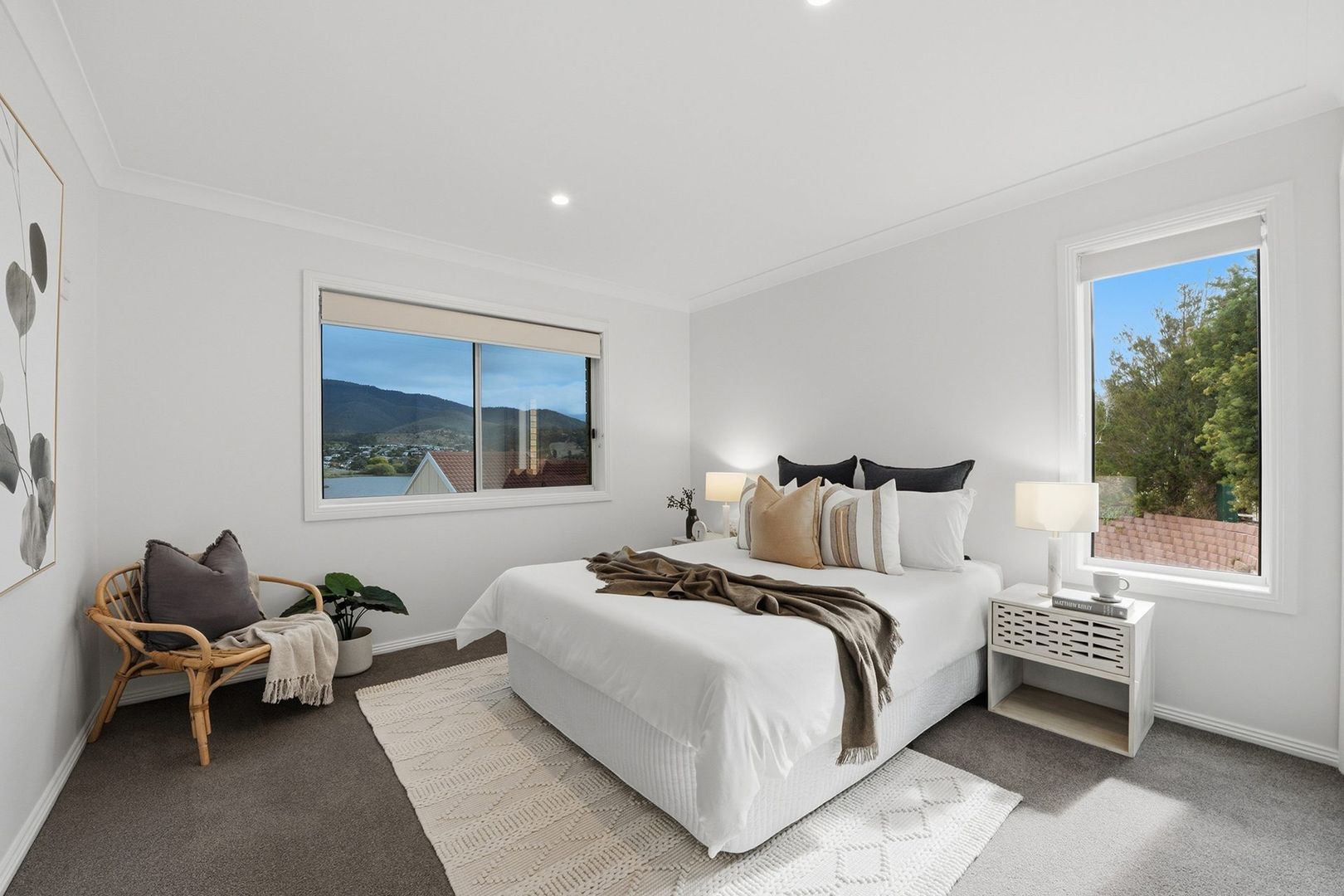 Westerly Facing Villa With Attached Garage