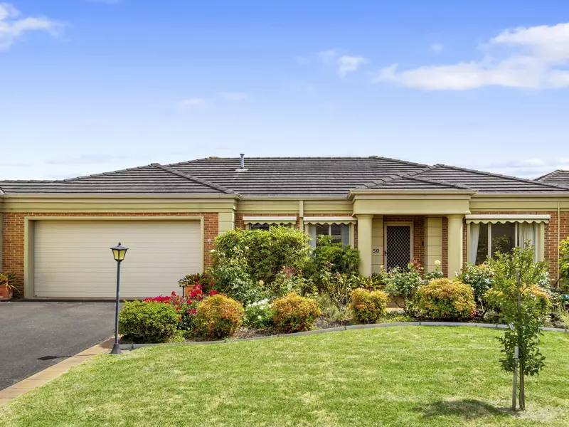 Modernised Villa with Garden Outlook