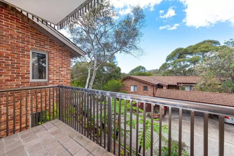 (Under Offer) - Well positioned 2 bedroom unit in Willandra Village with level access to your front door