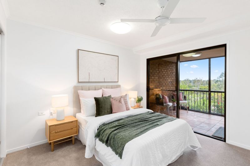 1-bedroom apartment with lush green views