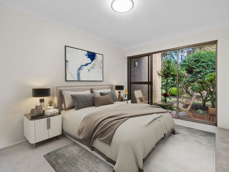 Spacious two-bedroom residence in a peaceful setting