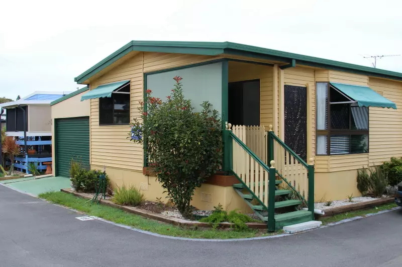 Tweed Shores - Over 50's 'Pet Friendly' Residential Park in the heart of Chinderah