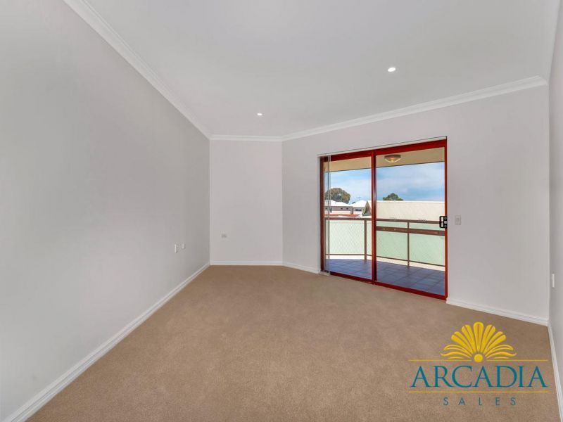 ARCADIA WATERS BICTION - This One Has The WOW Factor...