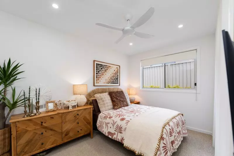 Quiet, Contemporary Living with Privacy and Space