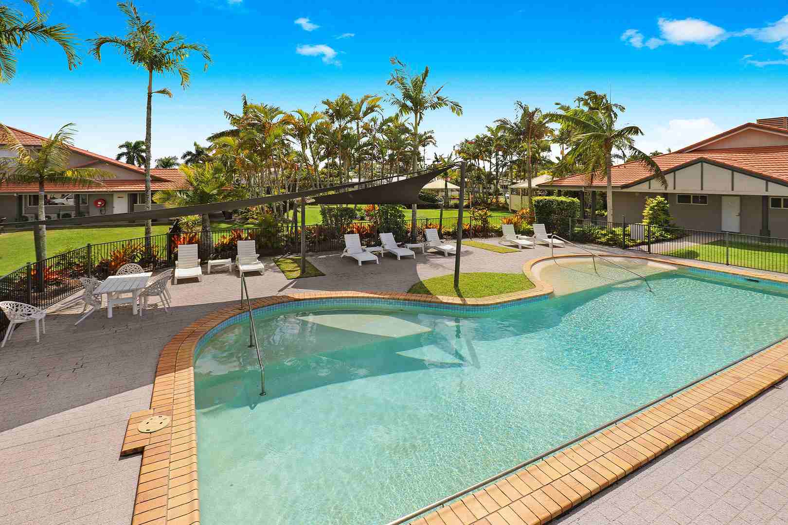 Unbeatable Value: Affordable Charm Awaits! V134 Edgewater