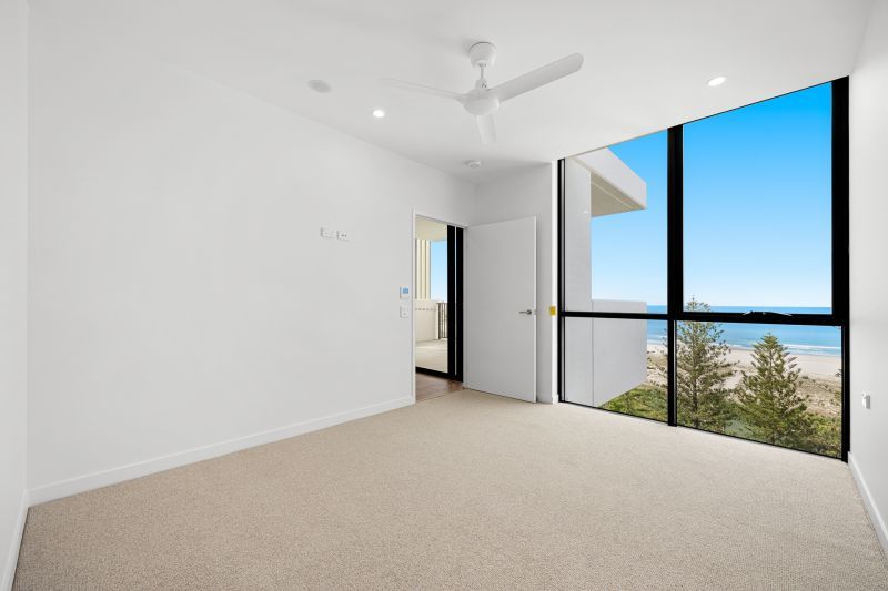 Spacious Three-Bedroom with North-East Aspect