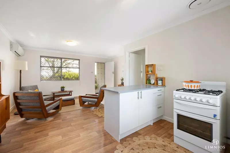 Super Spacious, Retro Classic!