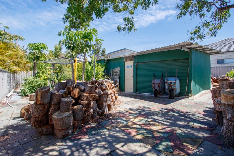 So much land, so close to everything, so much potential!